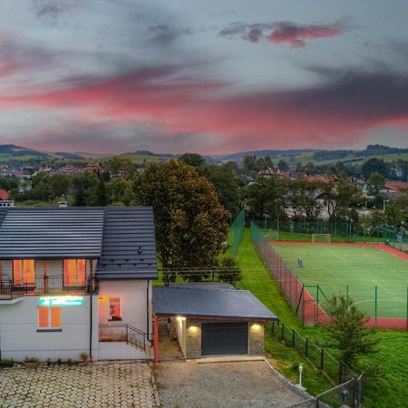 Stara Mleczarnia Lägenhet Tylicz Exteriör bild